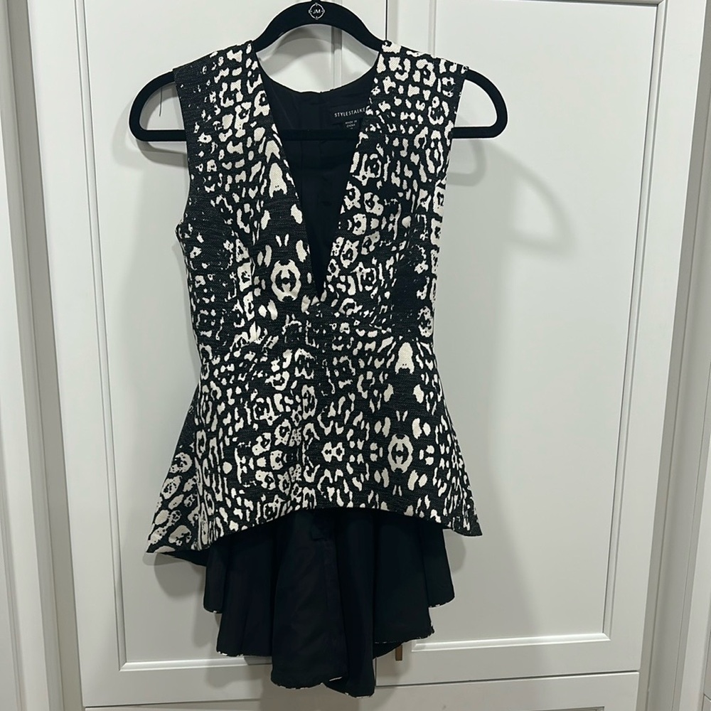 Deep v peplum top